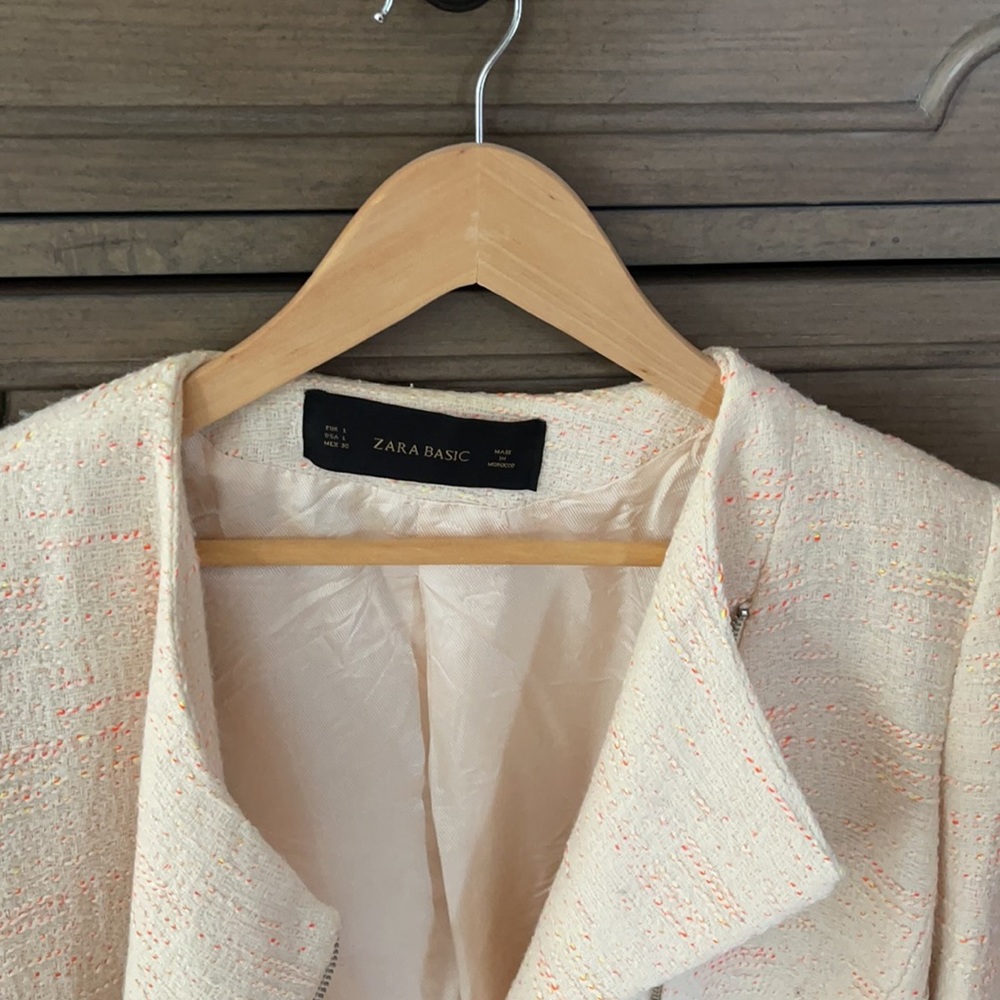 Zara Basic Cream Orange Blazer, size L - Picture 2 of 6